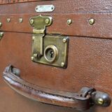 Old trunk of luxury Lavoet