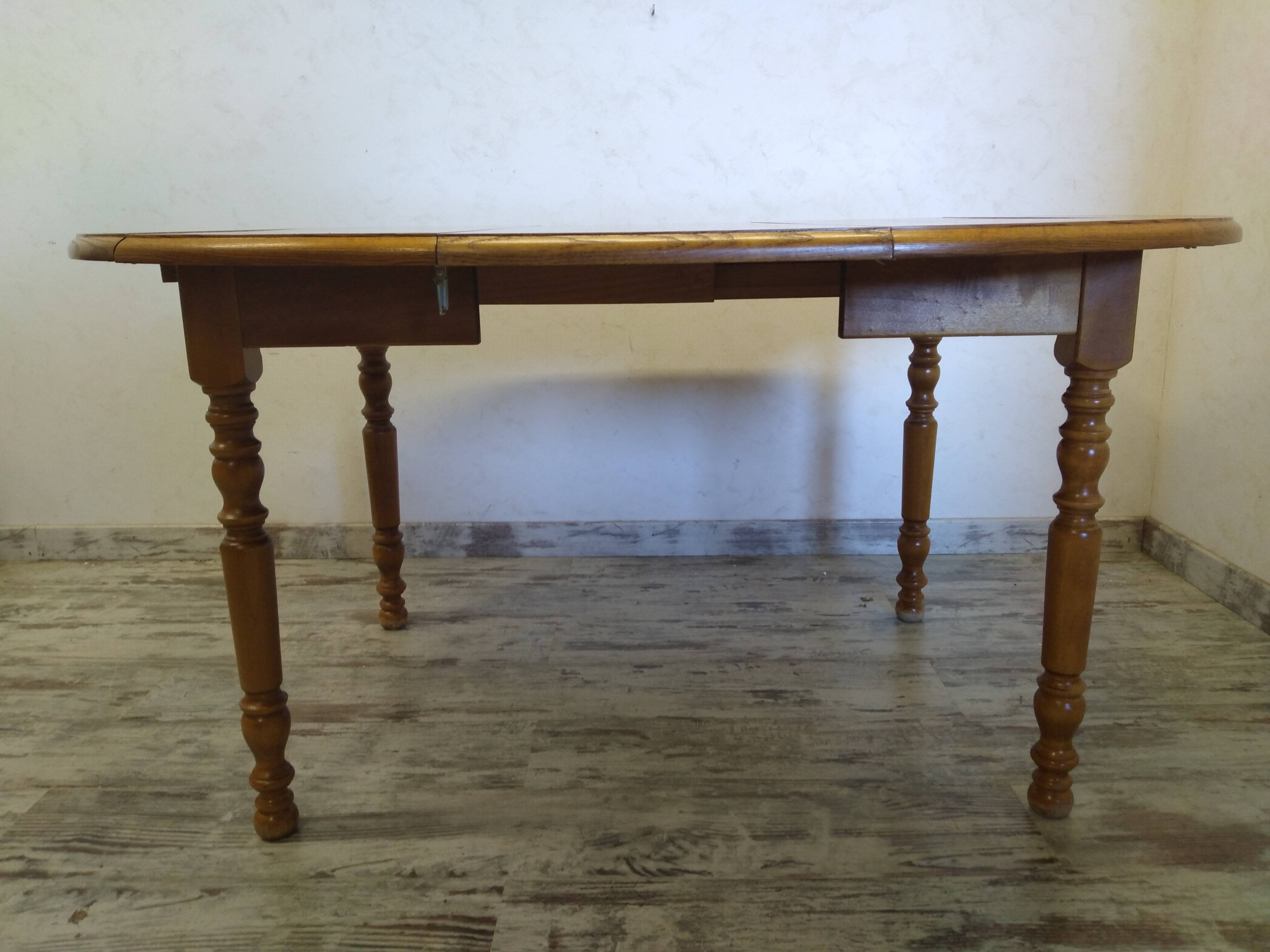 Flap table with extension cord
