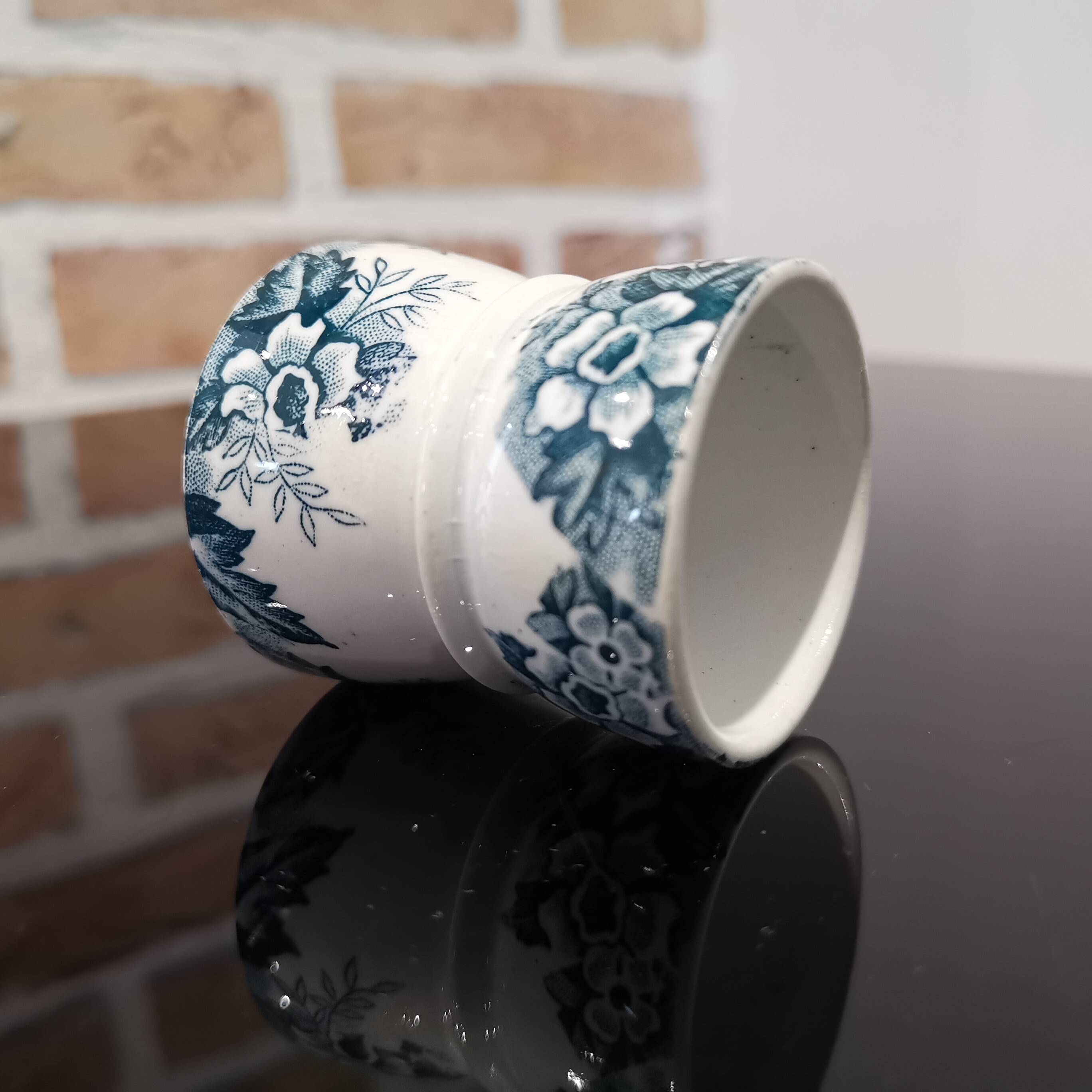 Old diabolo egg cup in Terre de Fer model "Marie Louise"