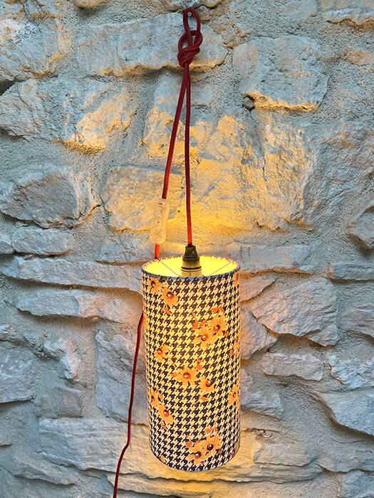 Complete vintage fabric lamp