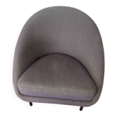 Fauteuil F815 par Theo Ruth