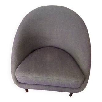 F815 armchair by Theo Ruth