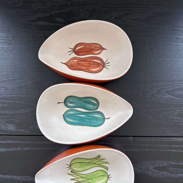 Service de 5 coupelles décor légumes
