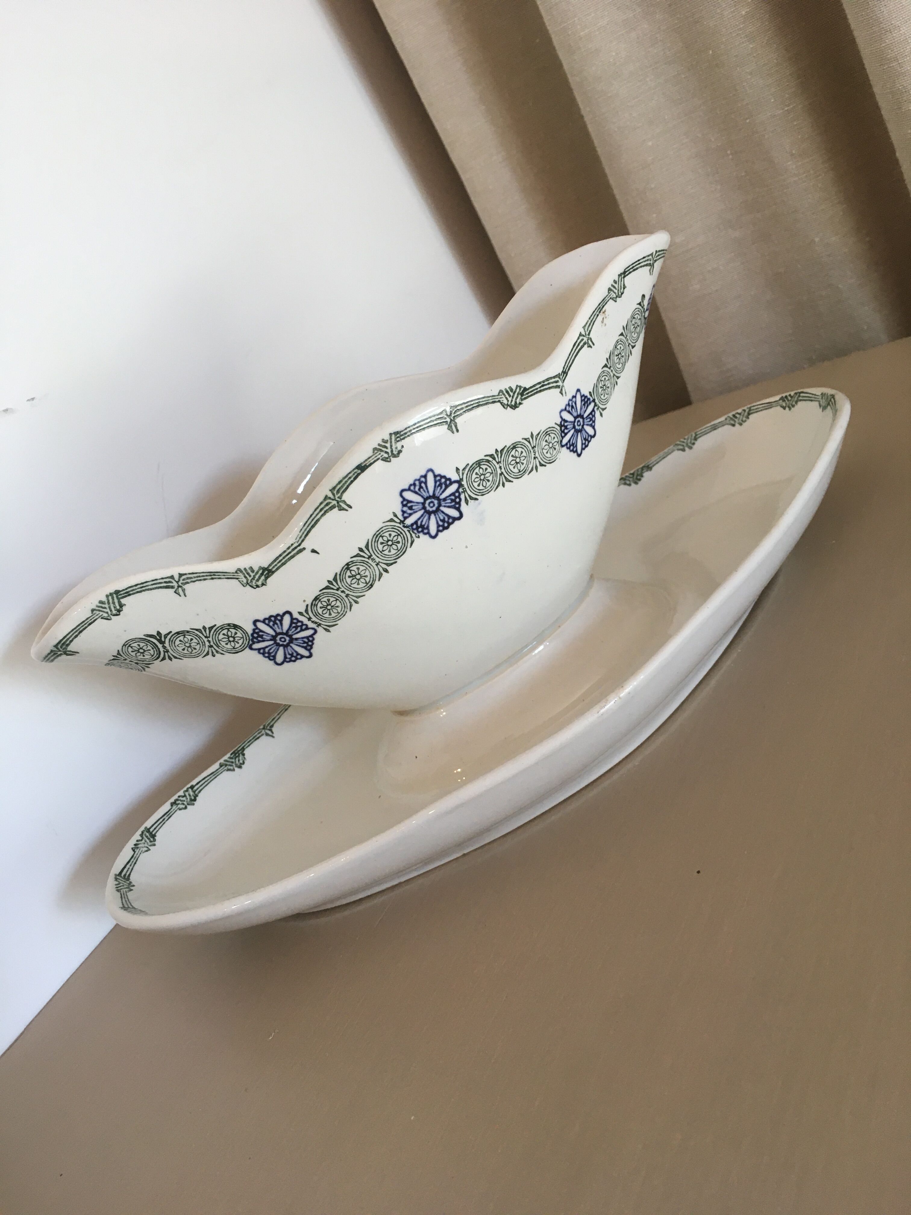 Ancient earthenware saucière