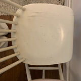 Chaises blanches