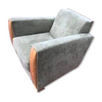 Design armchair hugues chevalier