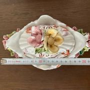 Soup tureen