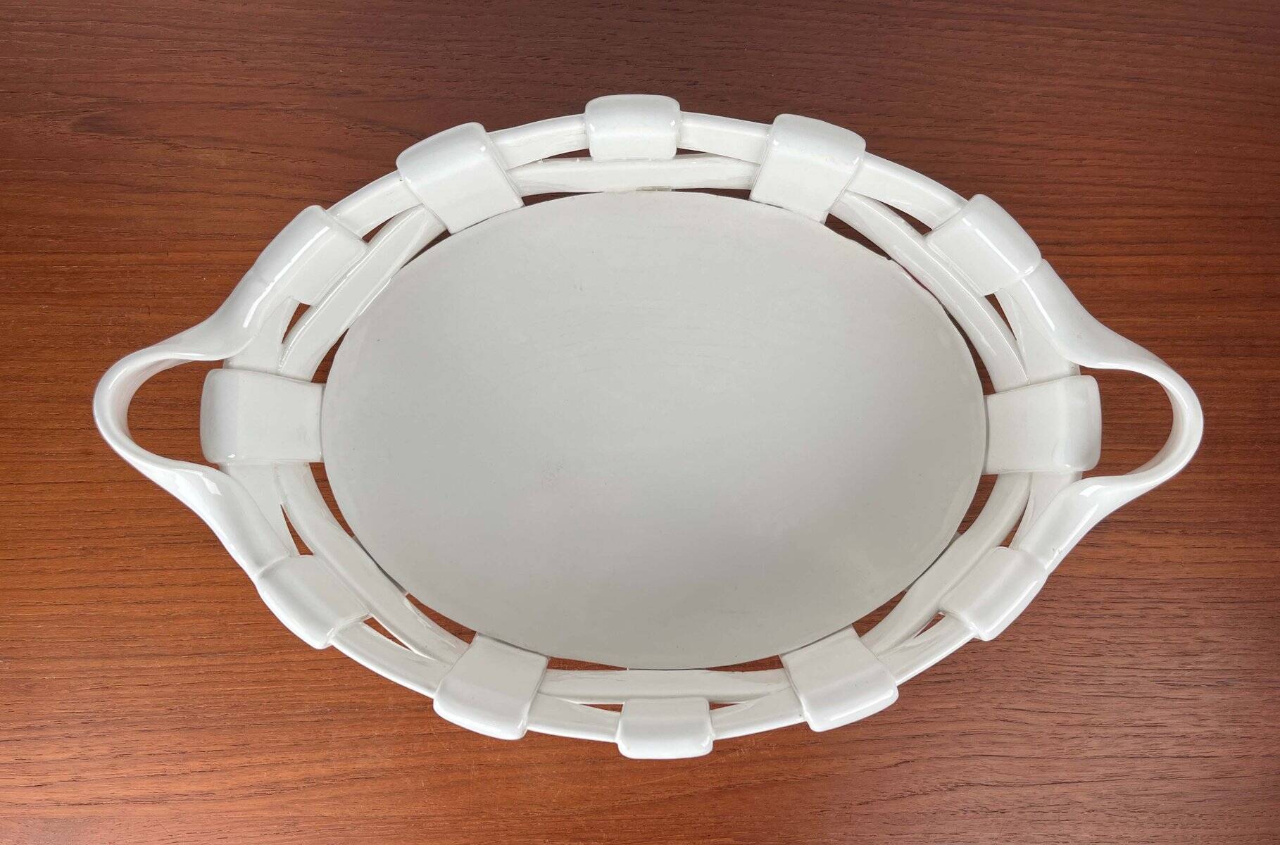 Vintage Italian woven basket in white ceramic