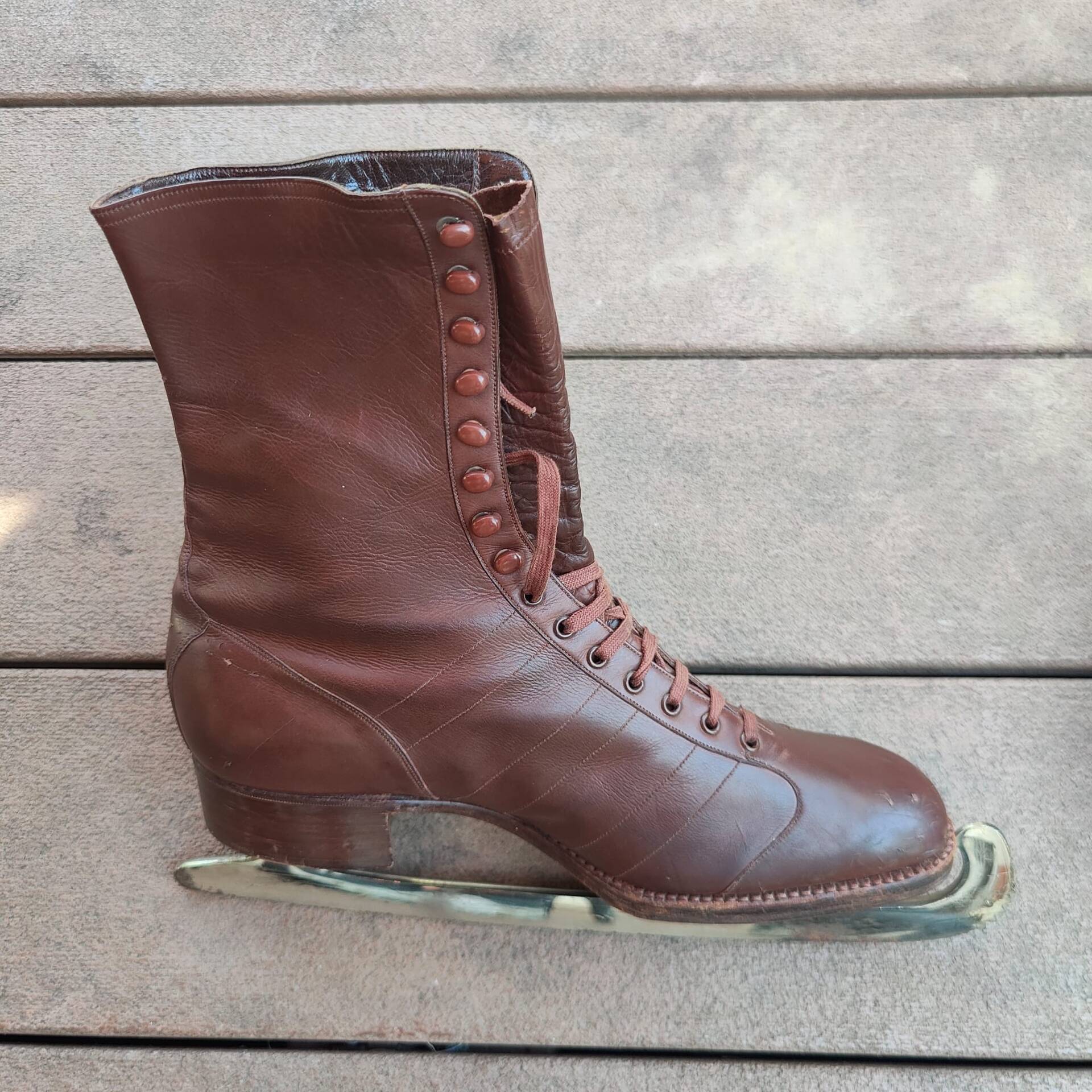 Rare pair of women's ice skates, Schumacher St. Moritz, circa 1910-11.