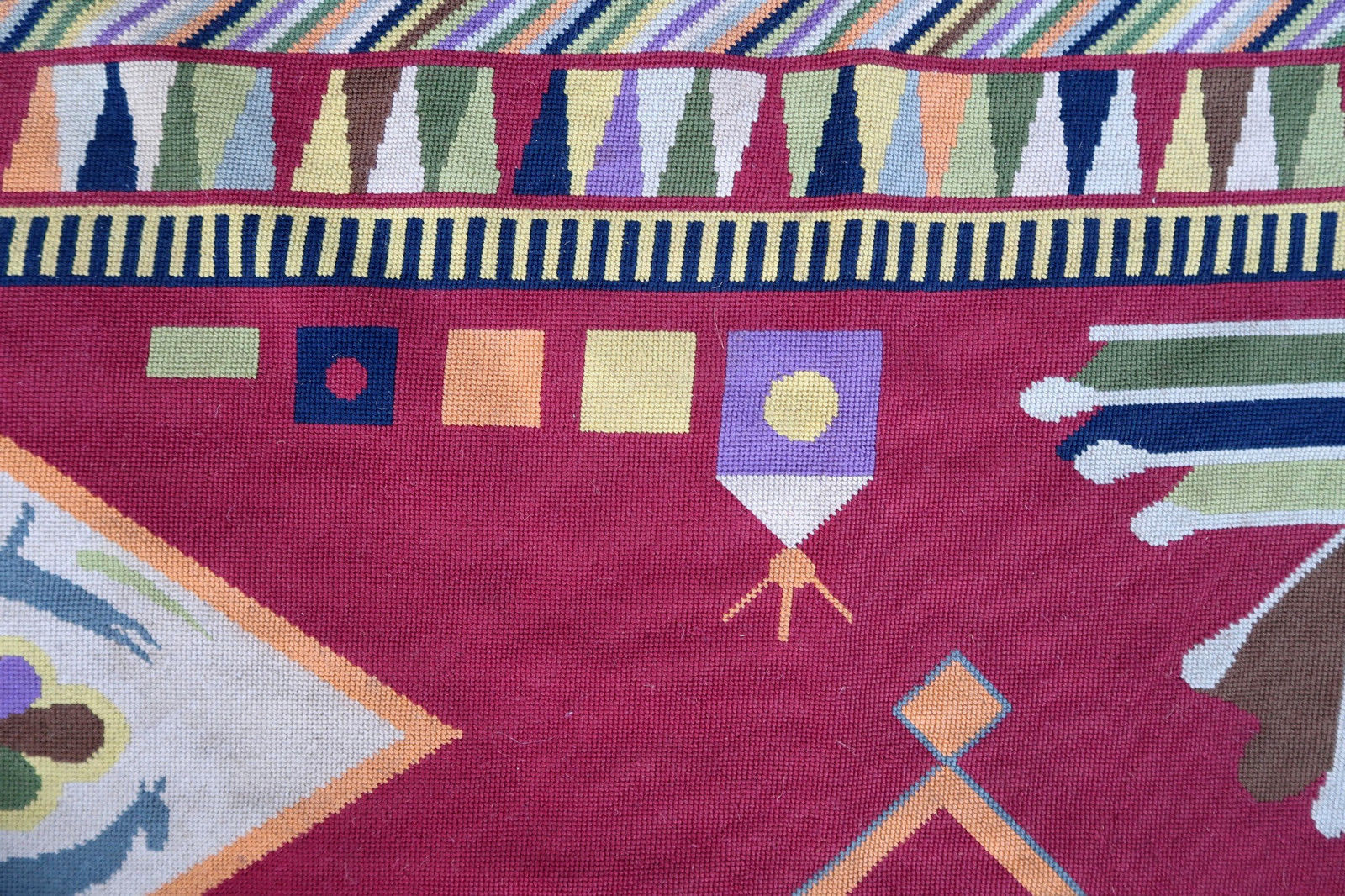 Tapis Needlepoint 1950 205 X 130 cm.