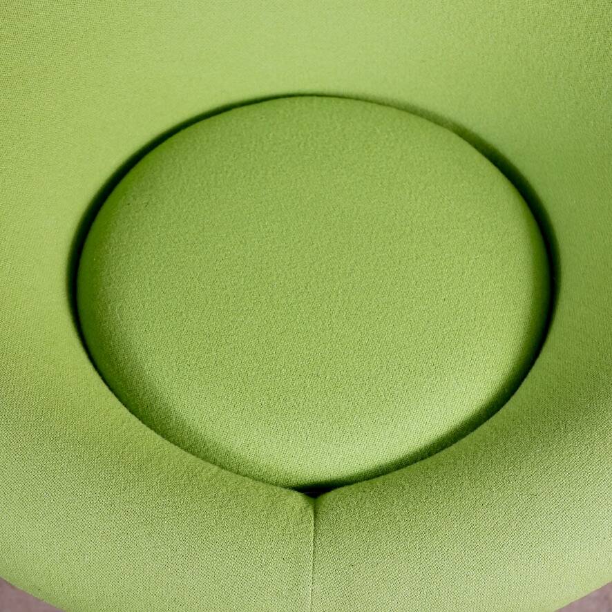 Mushroom armchair and ottoman, Pierre Paulin for Artifort, 1990