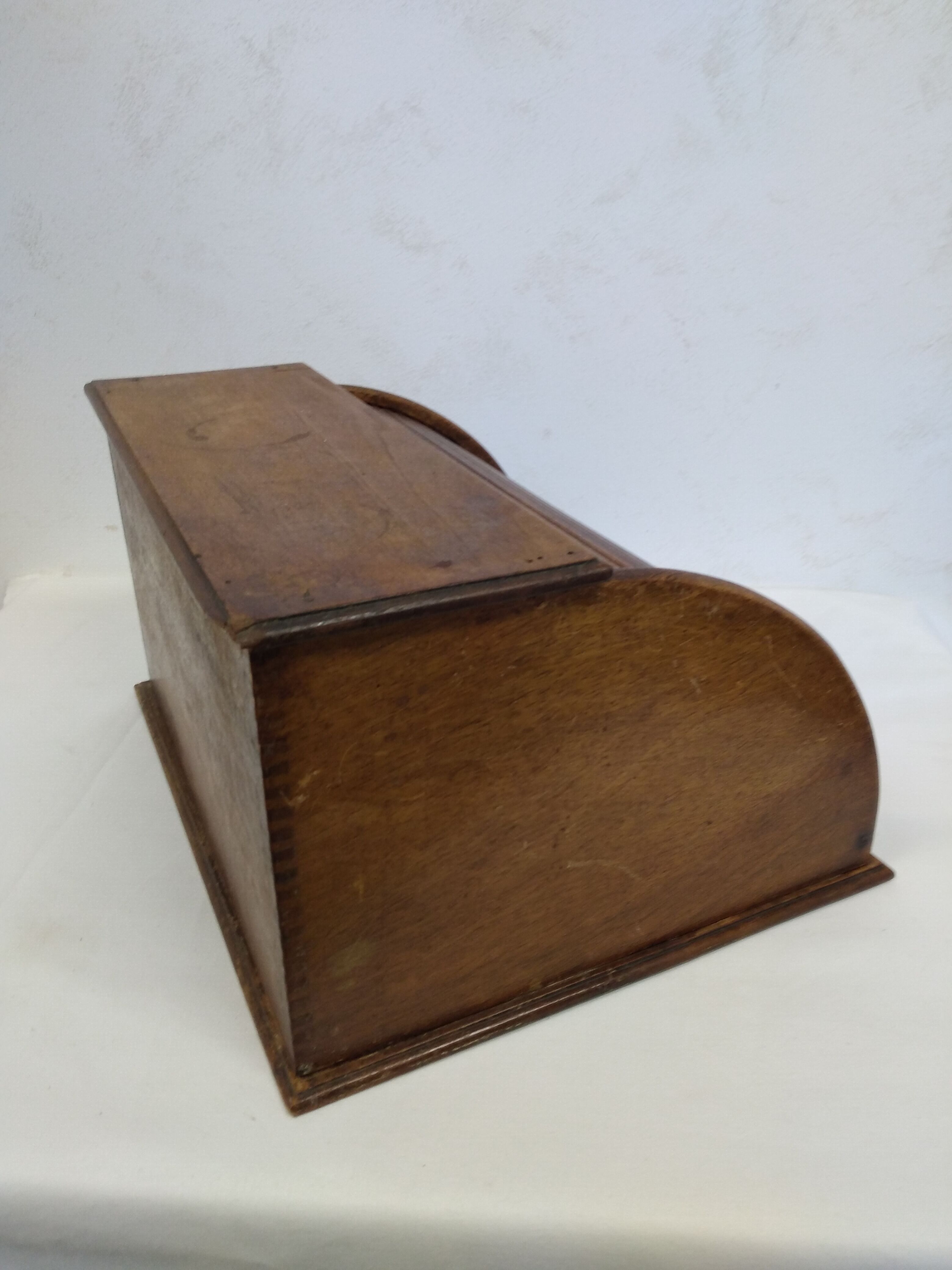 Curtain document storage