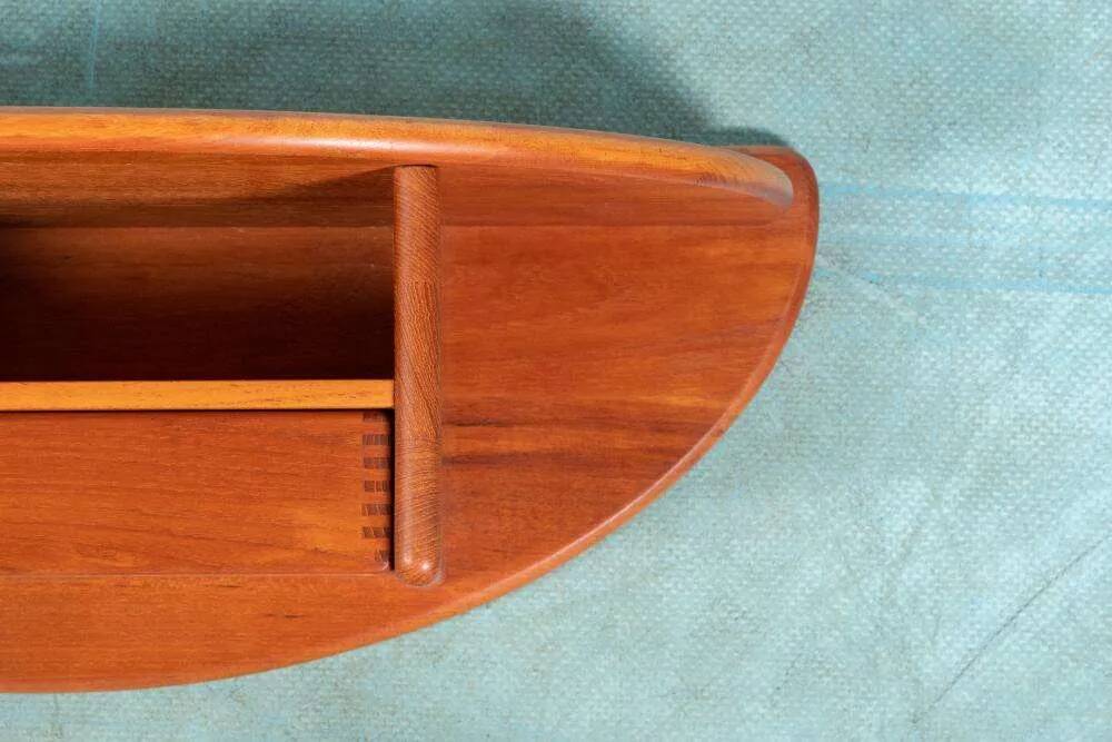 Danish design wall console in teak, Kai Kristiansen