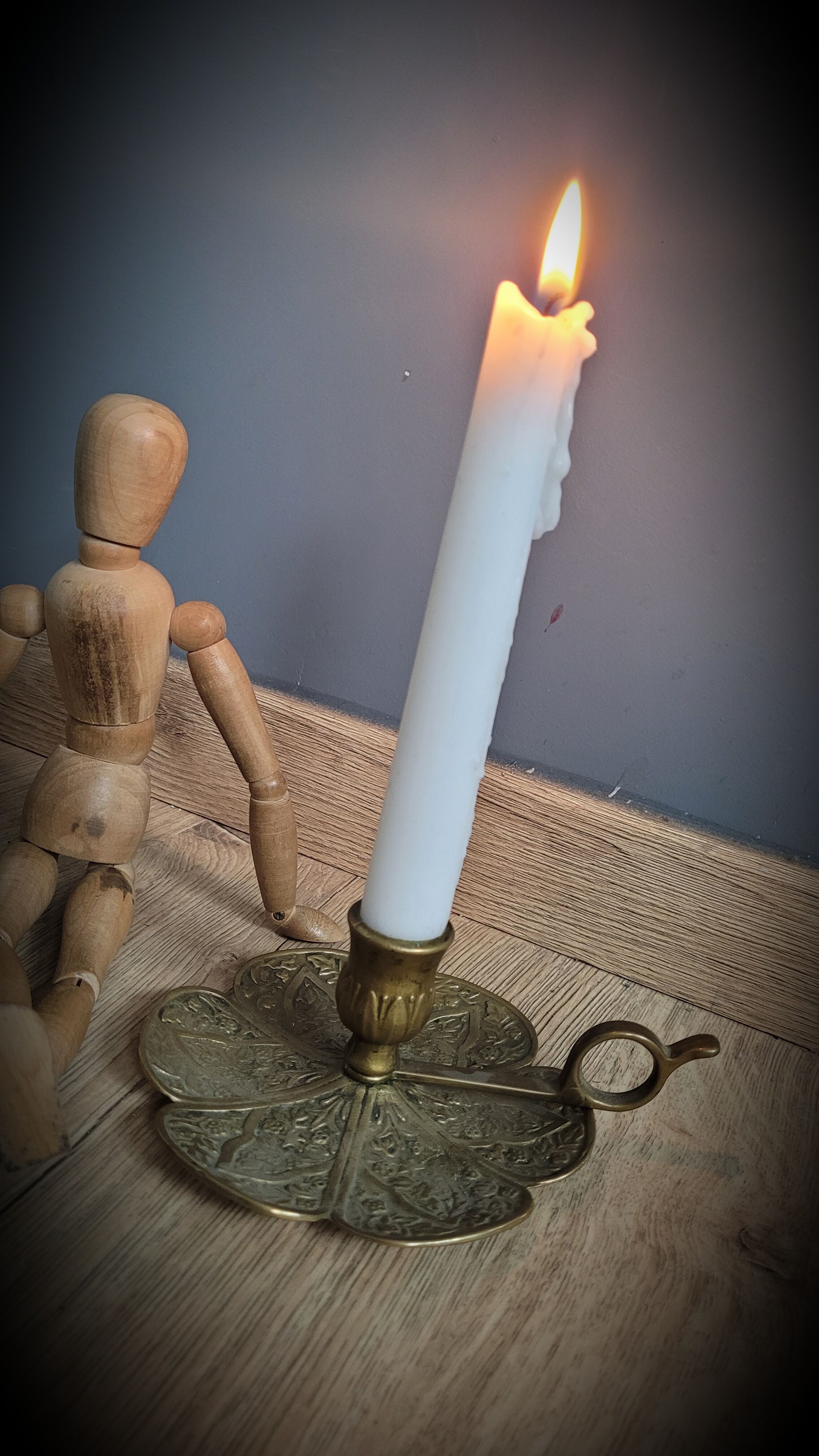 Brass candle holder flowers