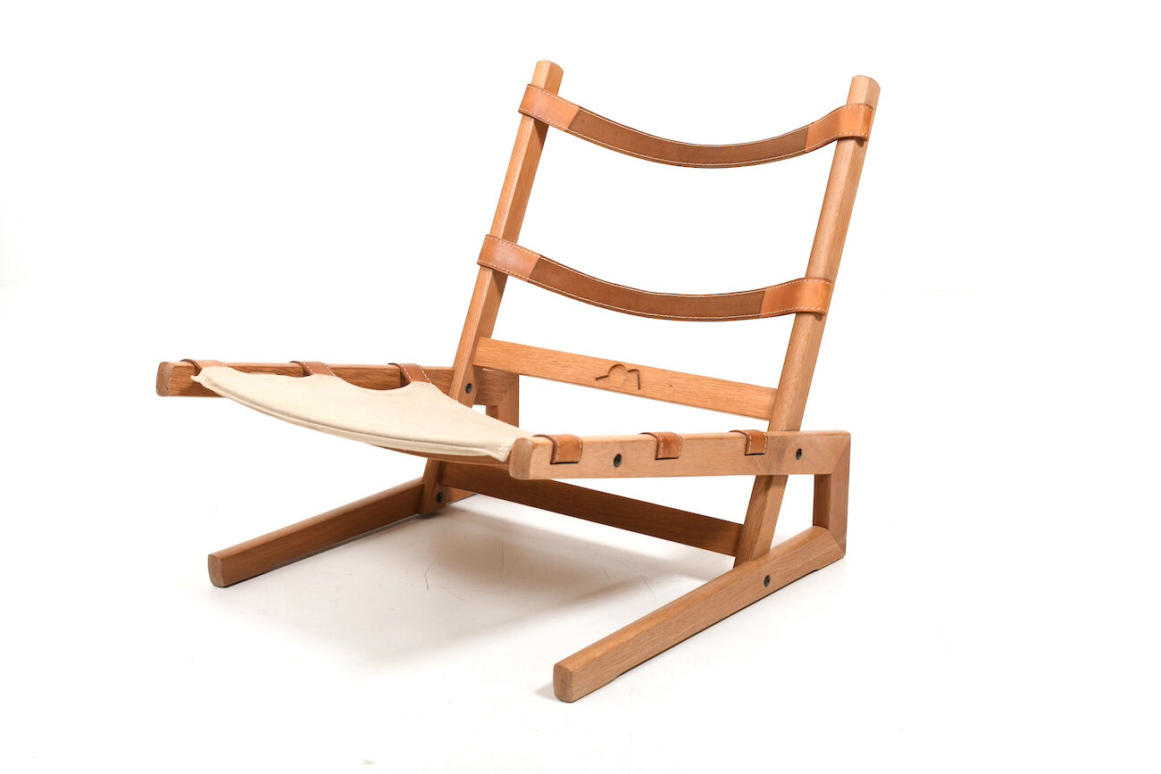 Danish Easychair in Oak with Leather Details 1960s.