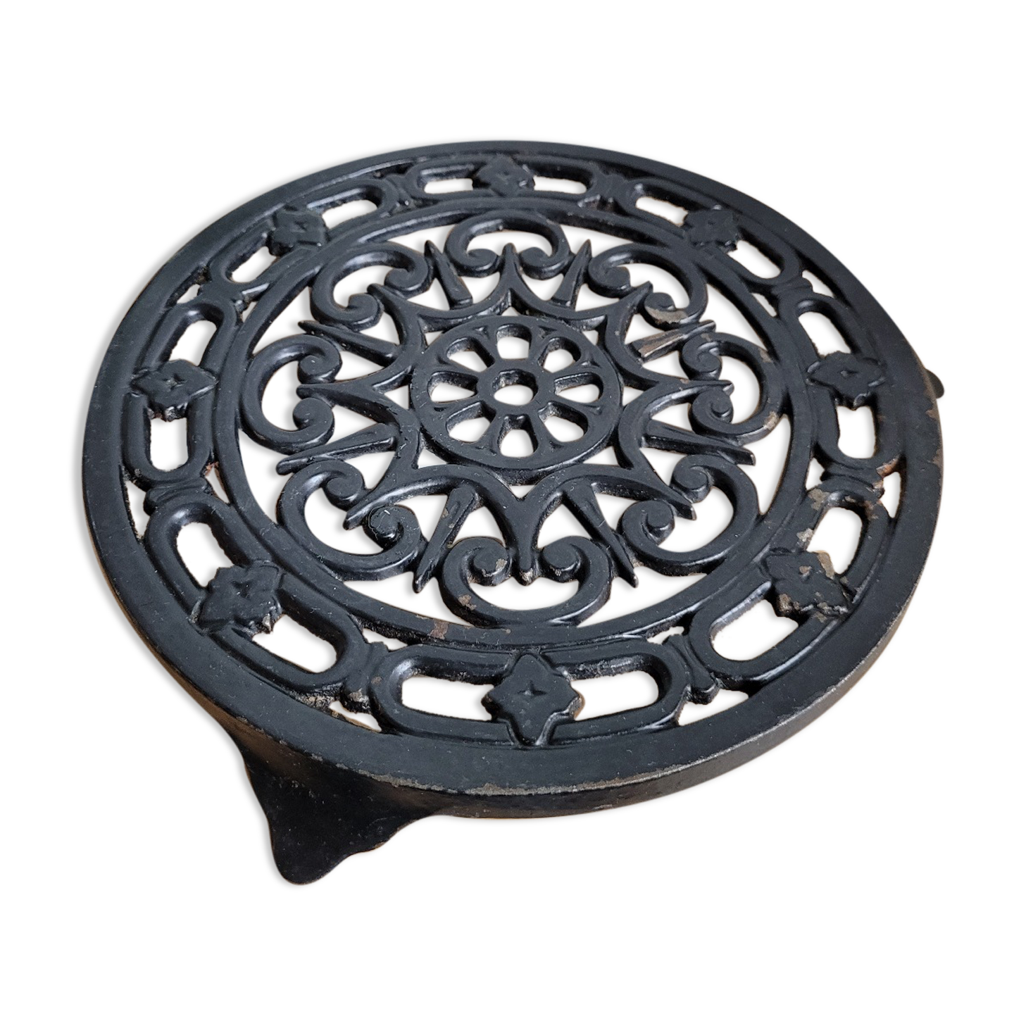 Decotec black glazed cast iron trifle