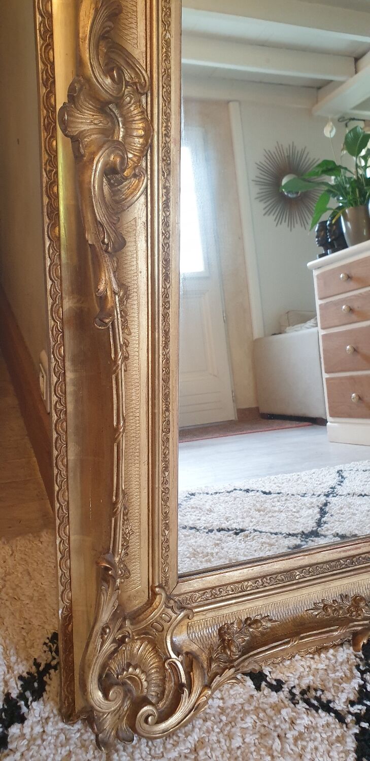 Golden mirror 116 x 97