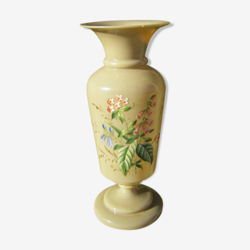 Vase opaline ancien