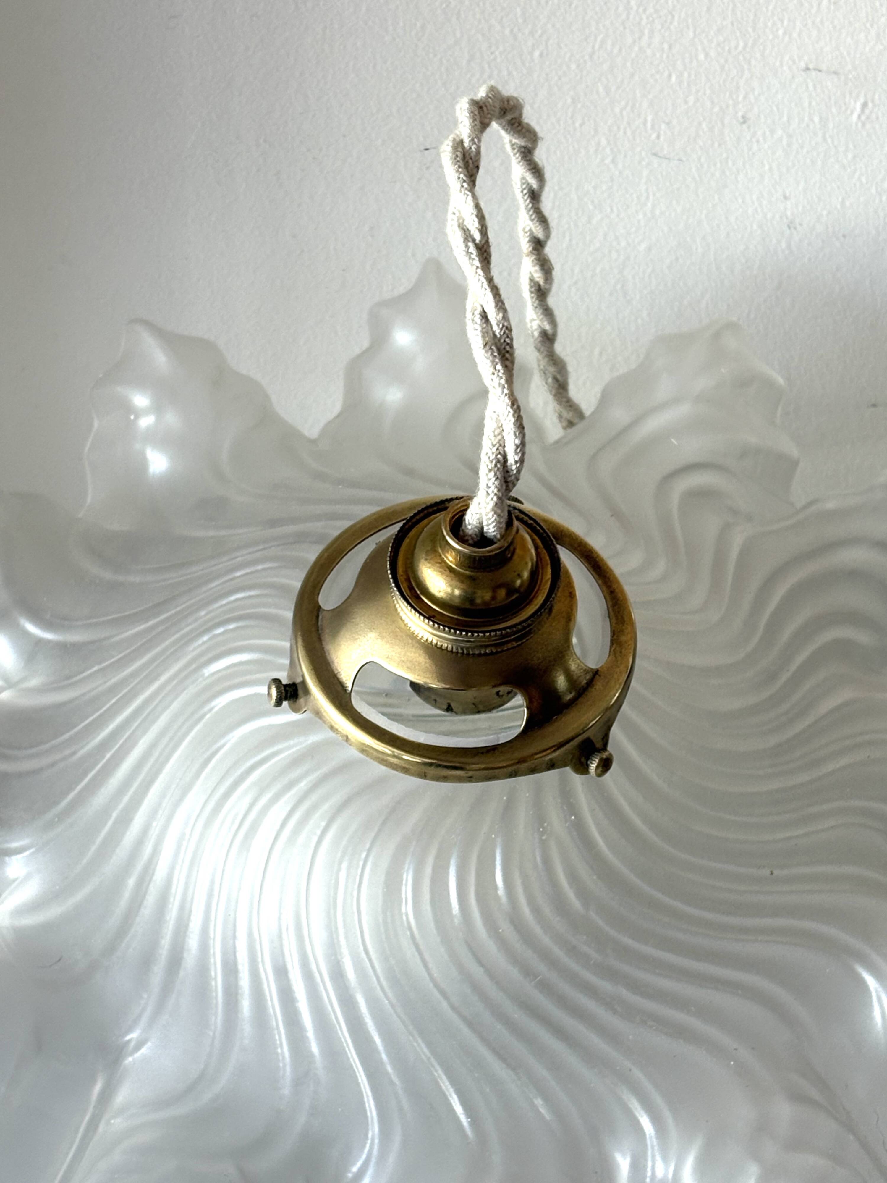 Suspension "Frou Frou"