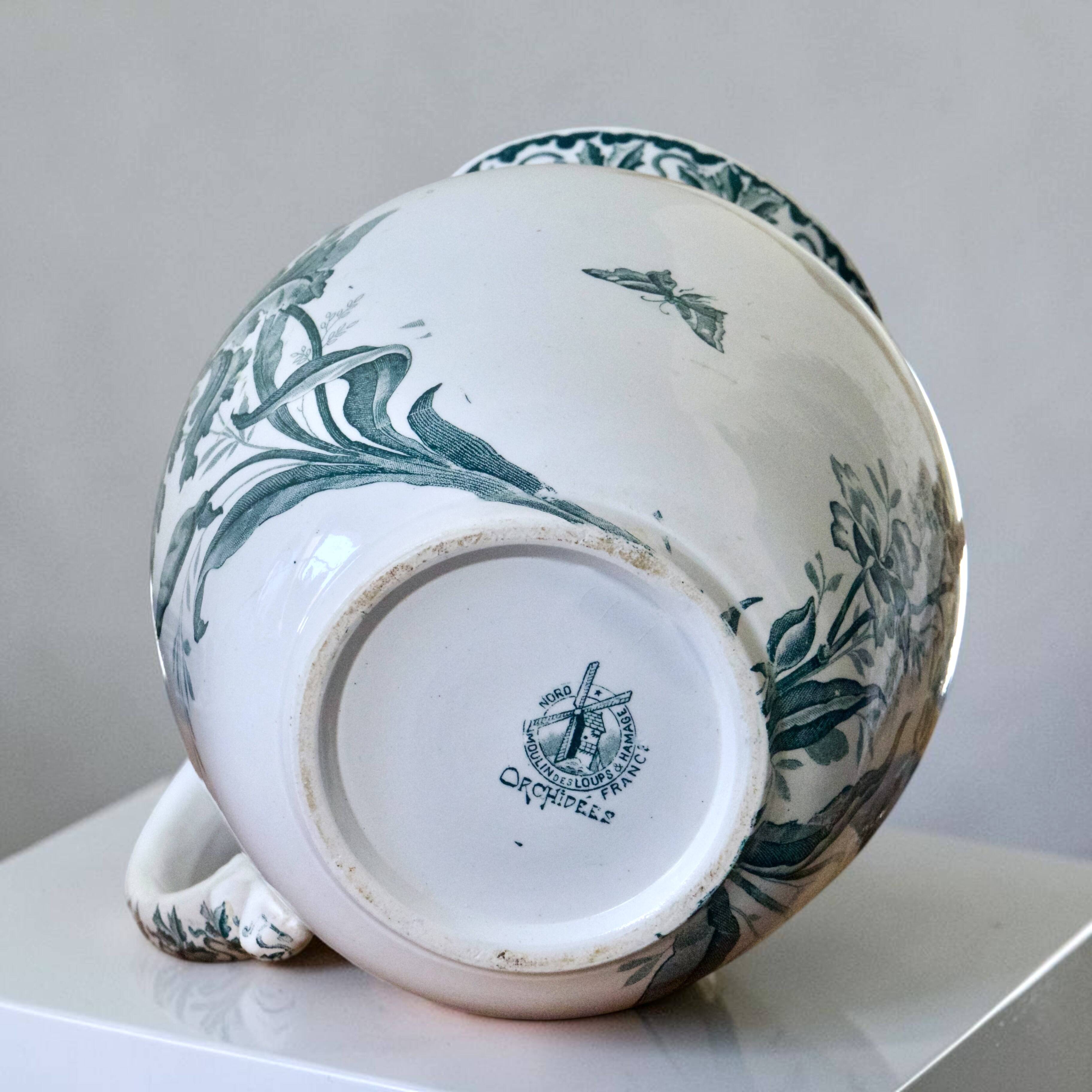 Large jug / carafe from the 19th century, ironstone, bird signed Moulin des Loups.