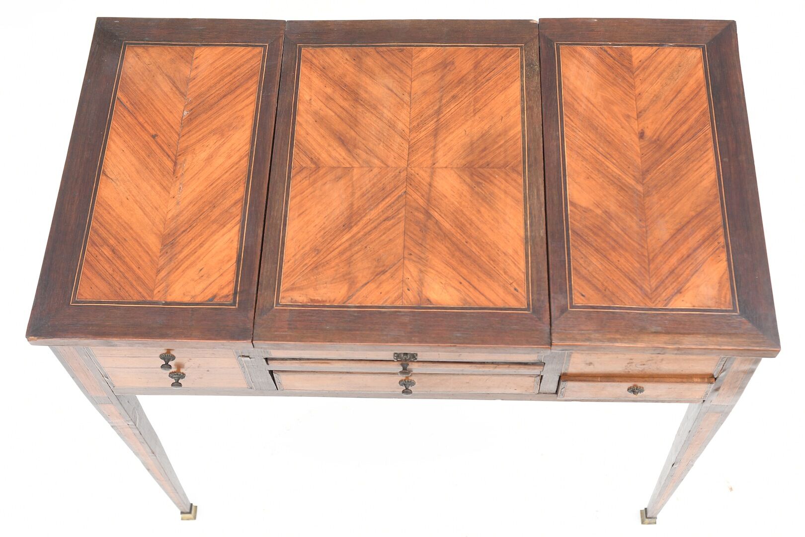 Rosewood veneer hairdresser