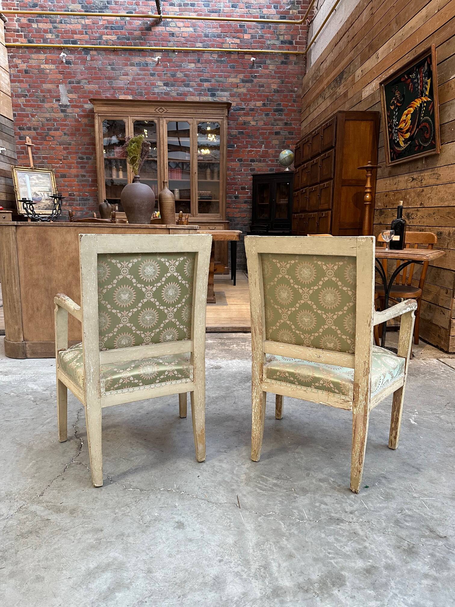 Paire de Fauteuils de Style DIRECTOIRE Début XIXème