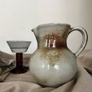 Carafe vintrage à eau / orangeade en céramique émaillée, 1950