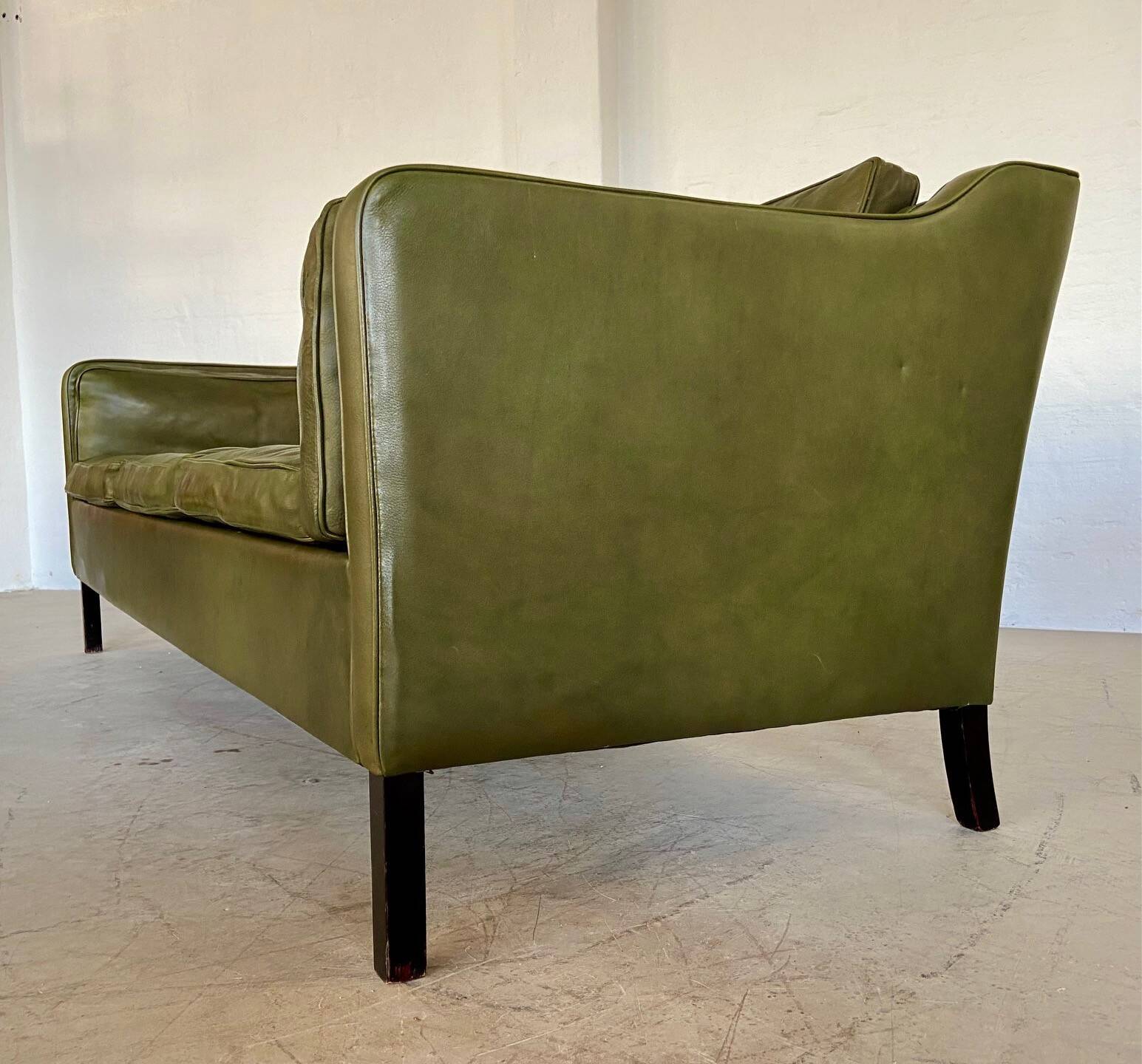 Canapé vintage danois Mogens Hansen en cuir vert olive des années 60