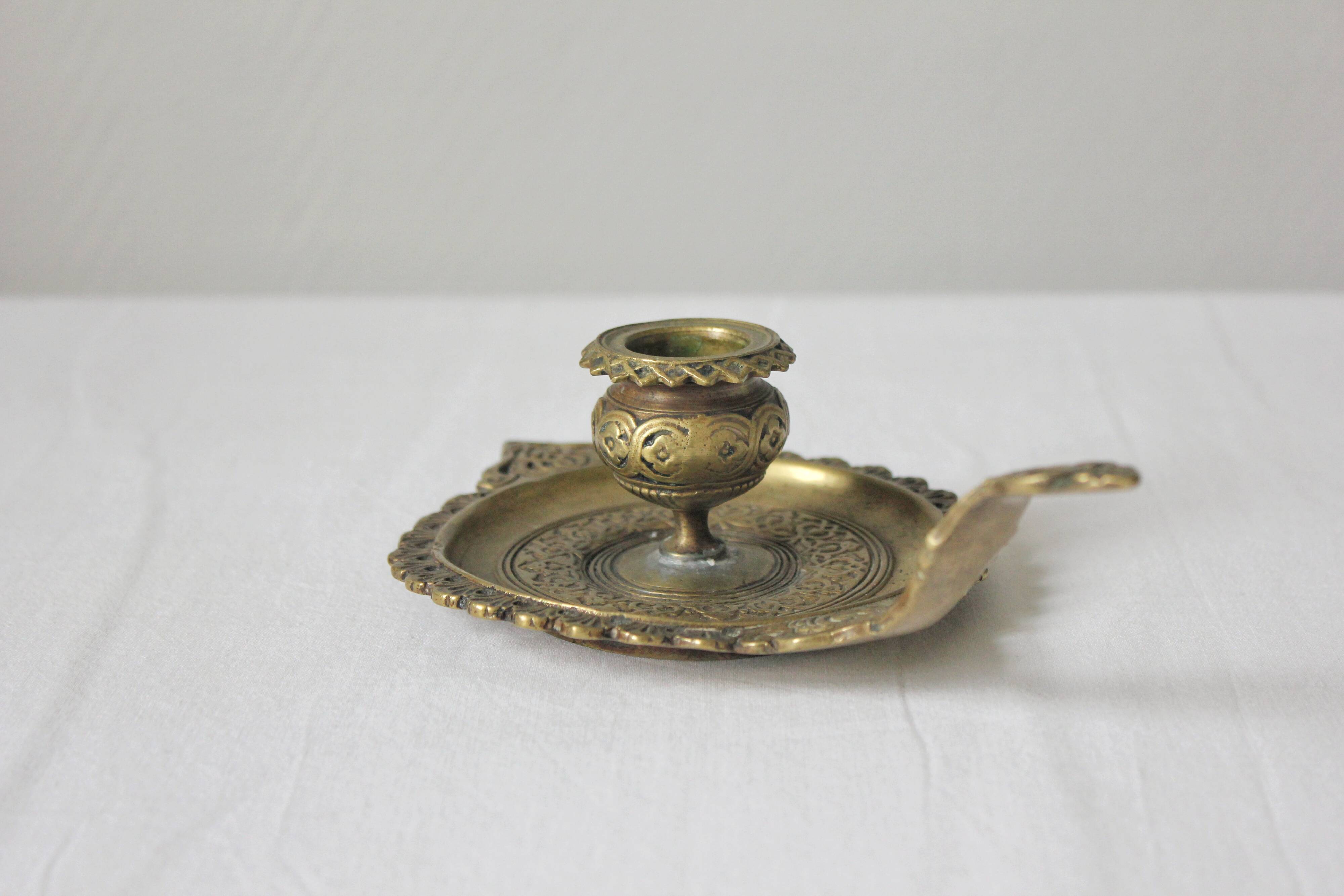 Bougeoir à main oriental en laiton vintage