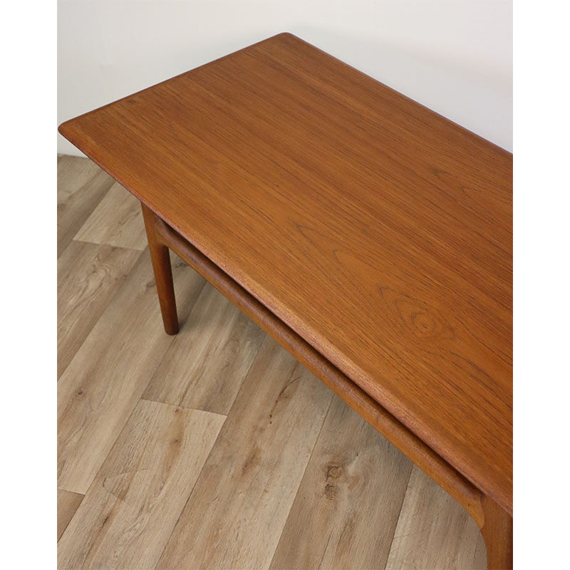 Scandinavian coffee table by Linney Hughes for Trioh 1960