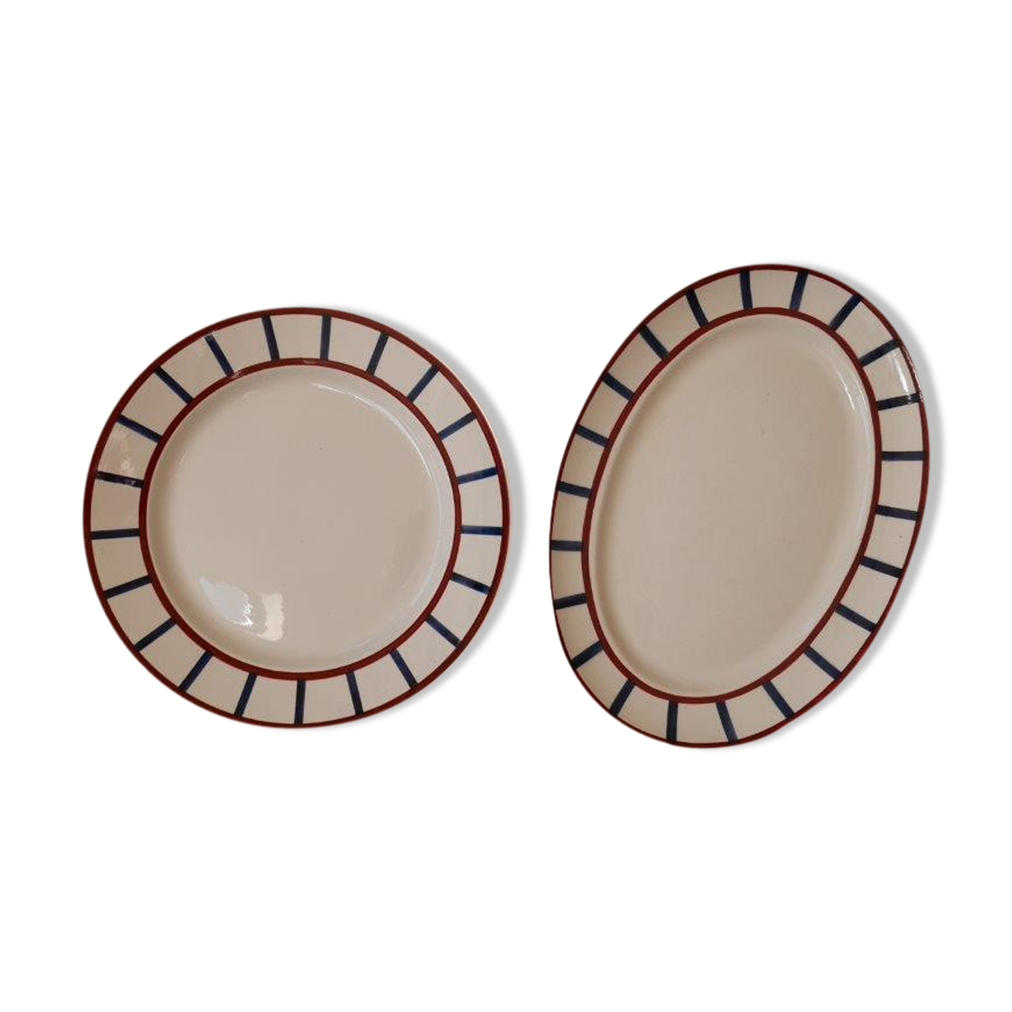Set of 2 presentation dishes Béarn, HCBM Montereau
