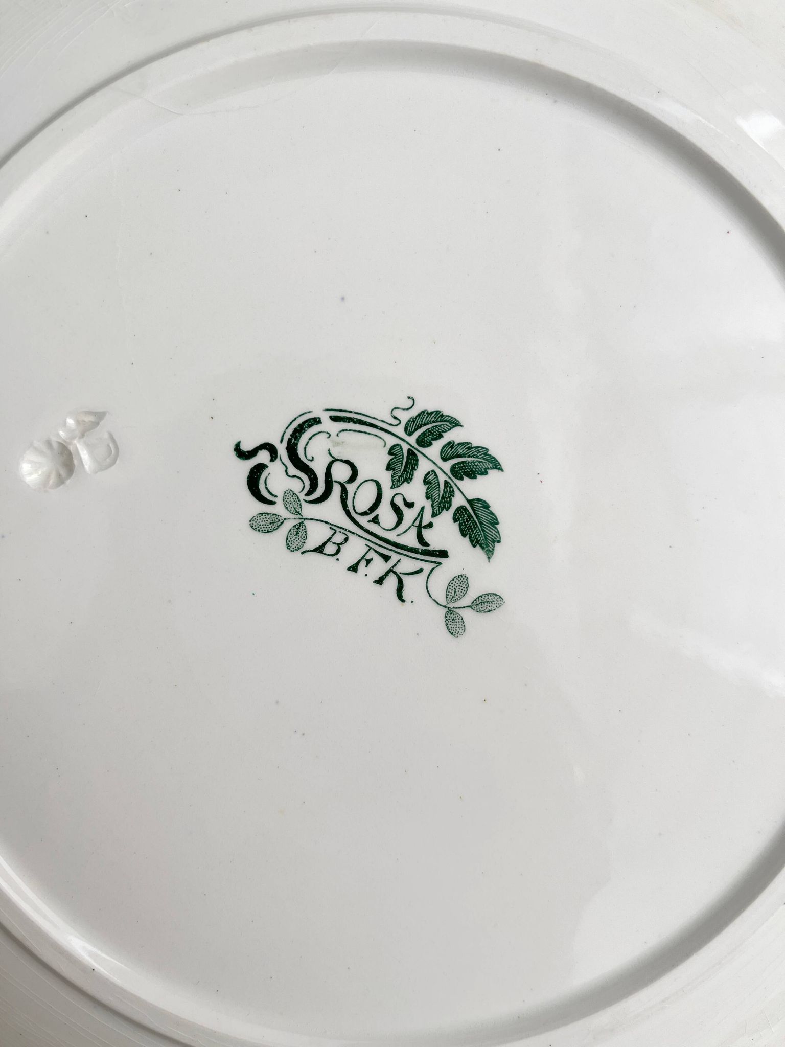 4 ironstone dinner plates "Rosa" Boch Freres Keramis BFK