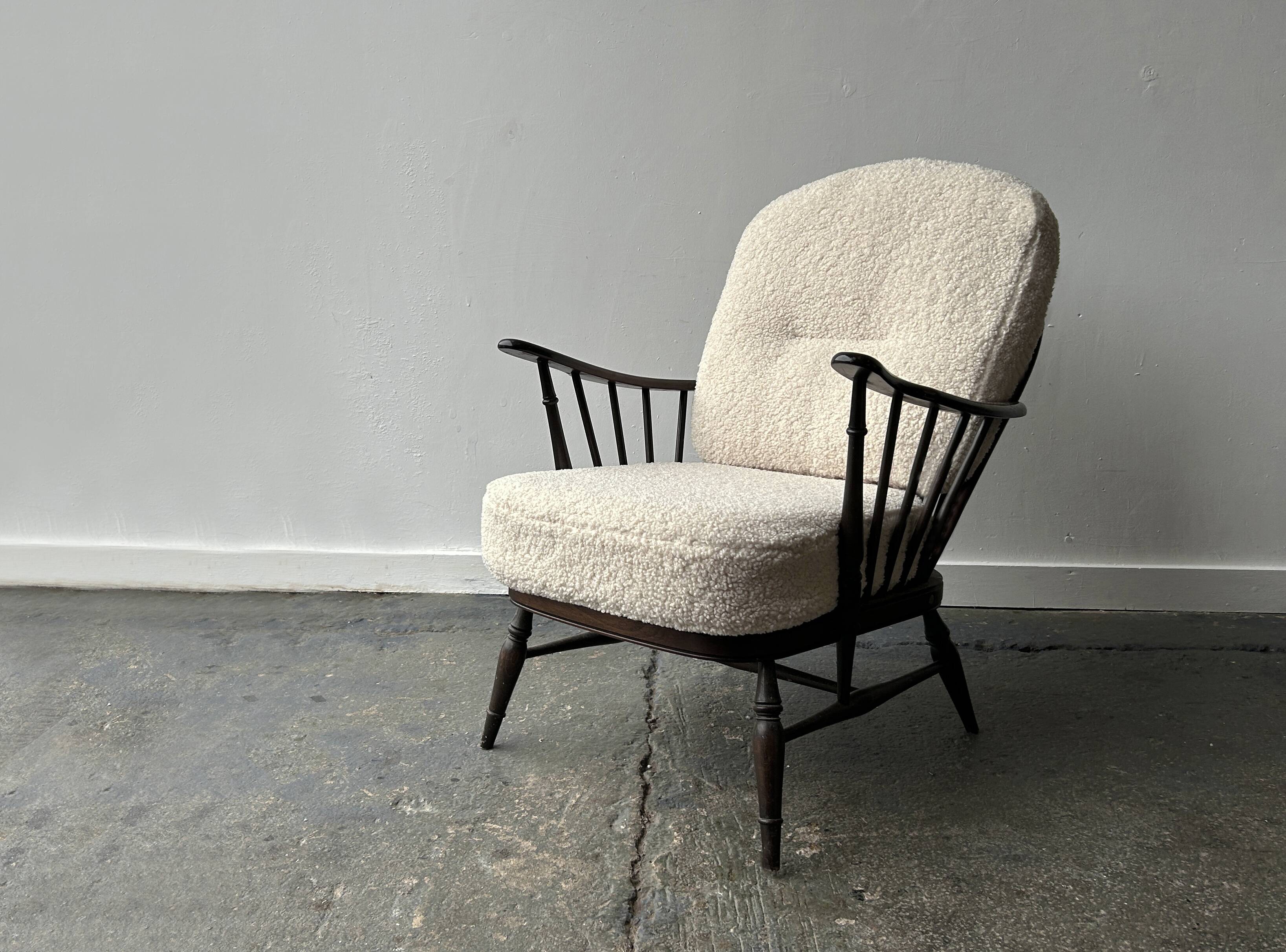 Vintage Mid-Century Ercol Windsor 2 seat sofa and armchair set