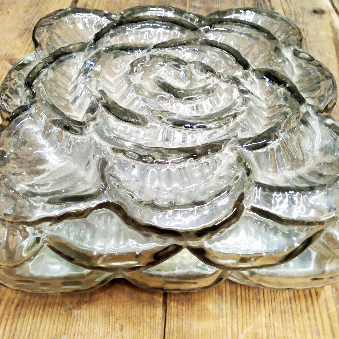 Murano glass square ceiling in the shape of a flower