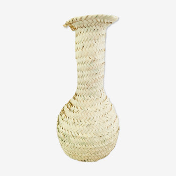 Vase en paille