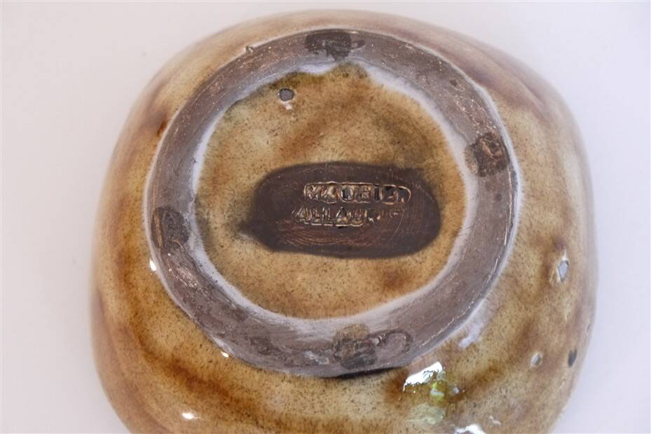Ceramic catchall by Alain Maunier in Valloris.