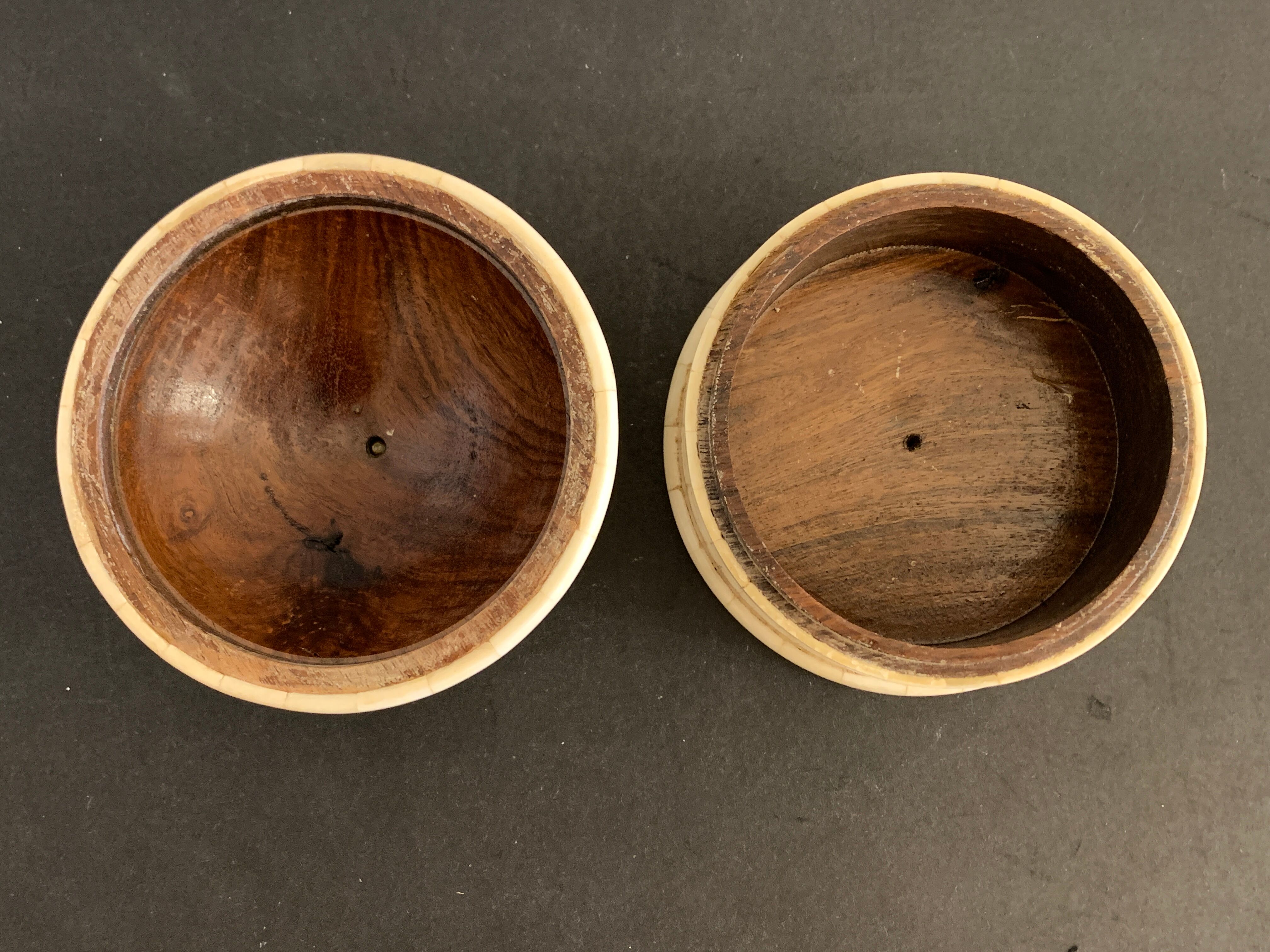 Round jewelry box