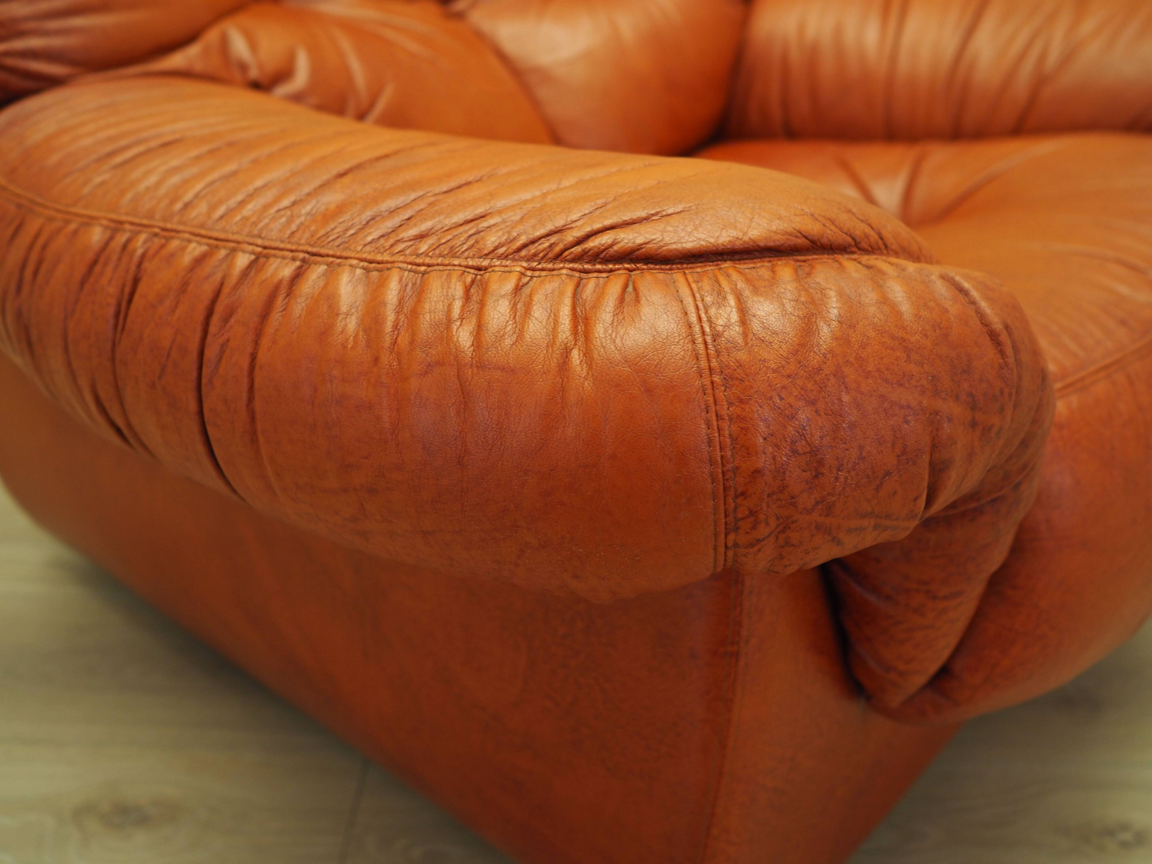 Lounge chair, Italian design, 1970s, manufacturer: PelleRossi
