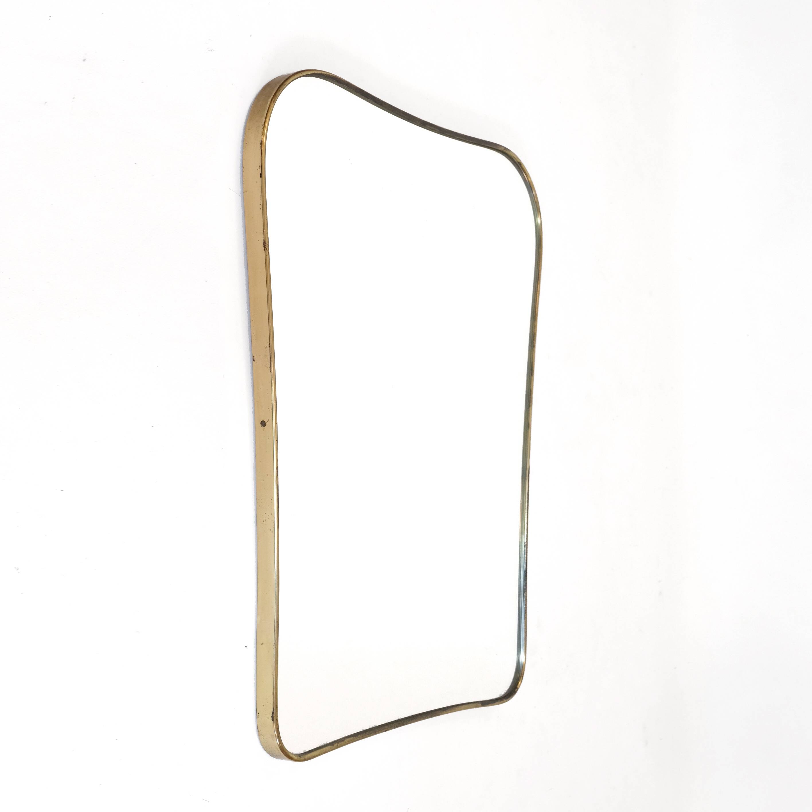 Large Italian mirror from the 1950s, 71x55 cm.