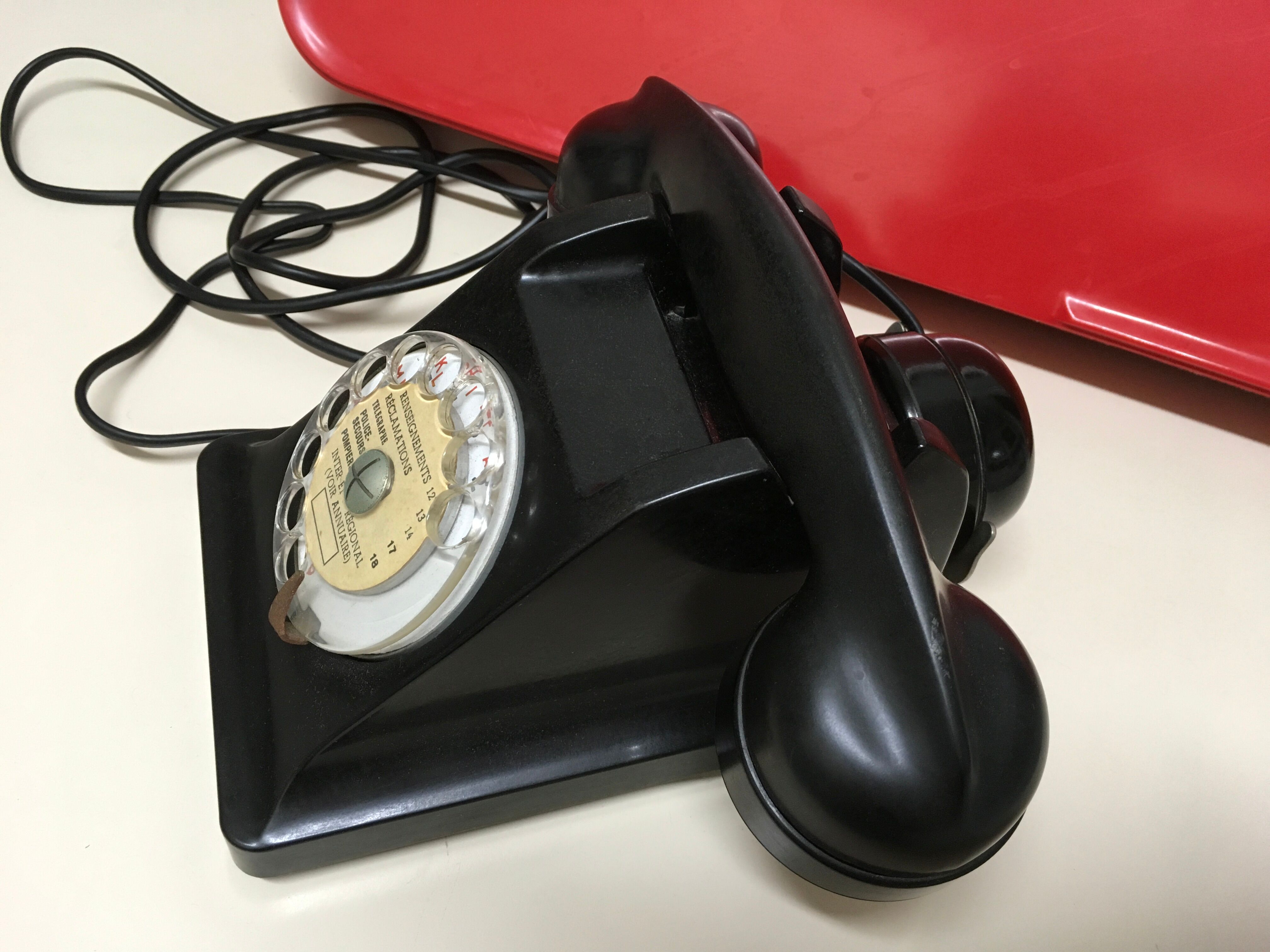 Telephone bakelite