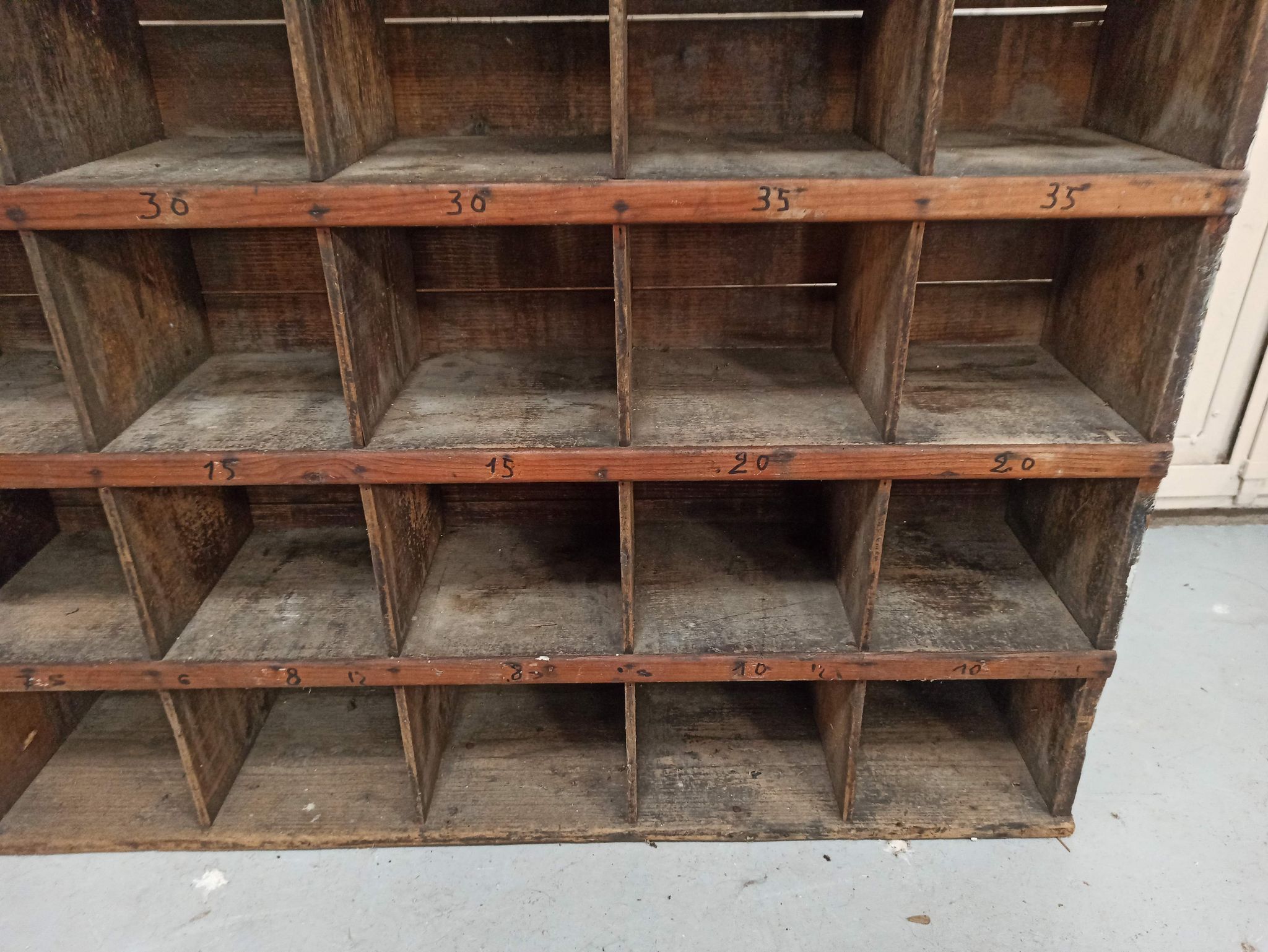 Duo of trade furniture sorting of the post shelf storage