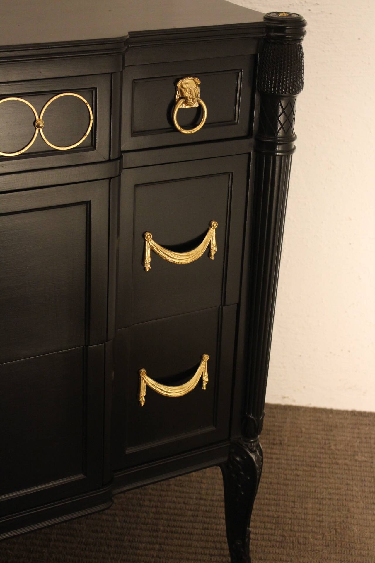 1970s lacquered chest of drawers