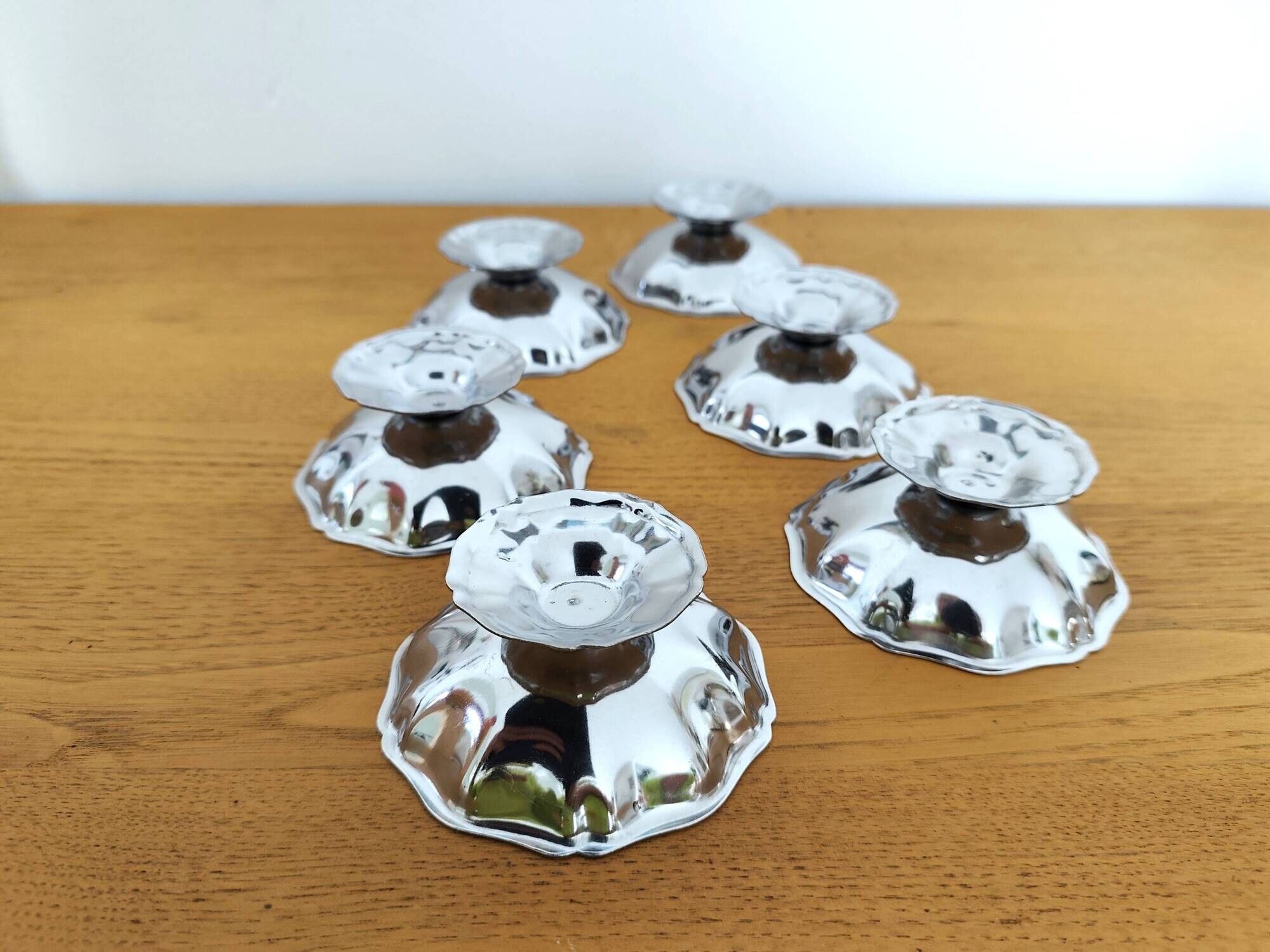 Set of 6 ice cream bowls from the 70s.