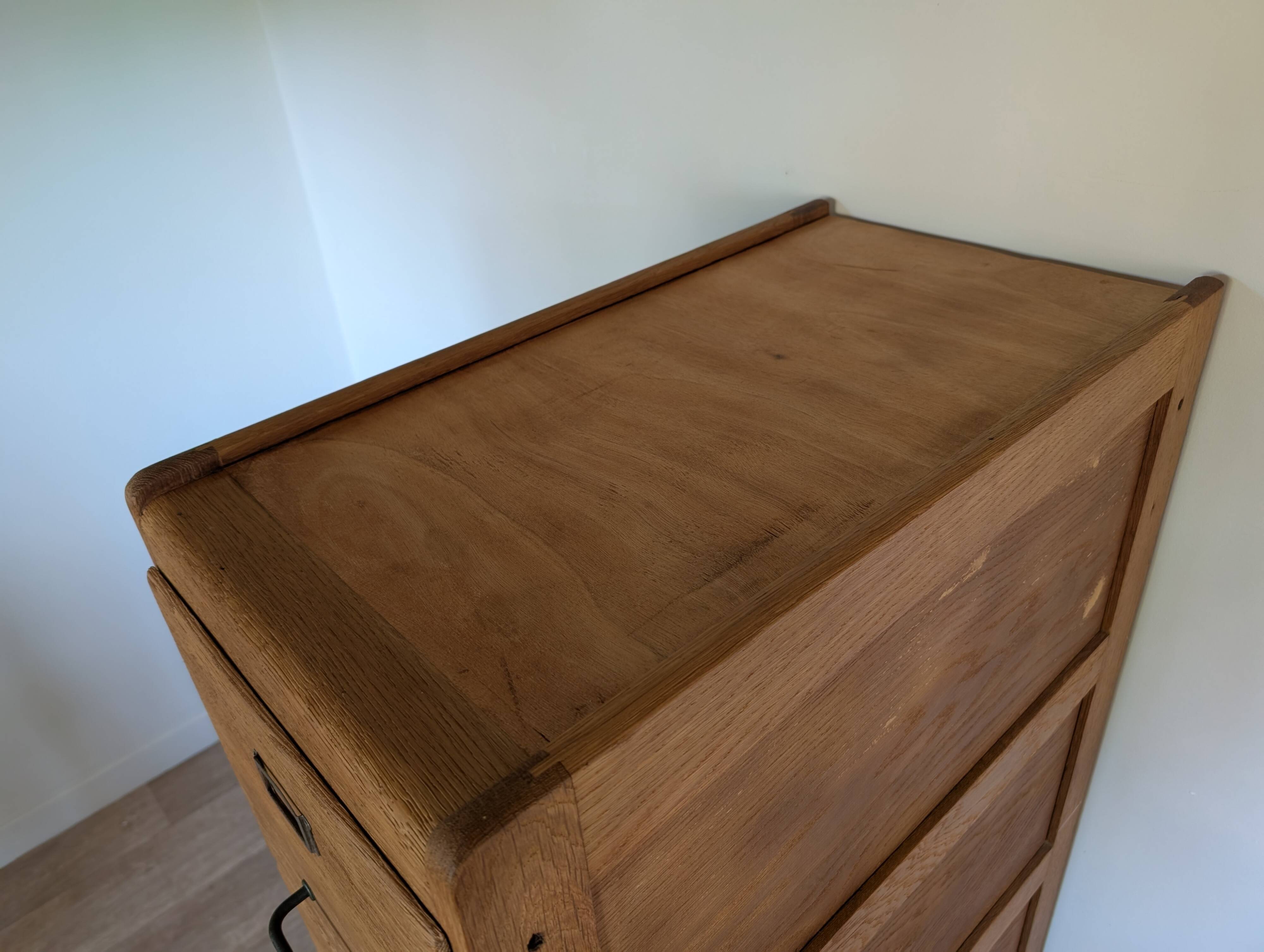 Meuble classeur à tiroirs