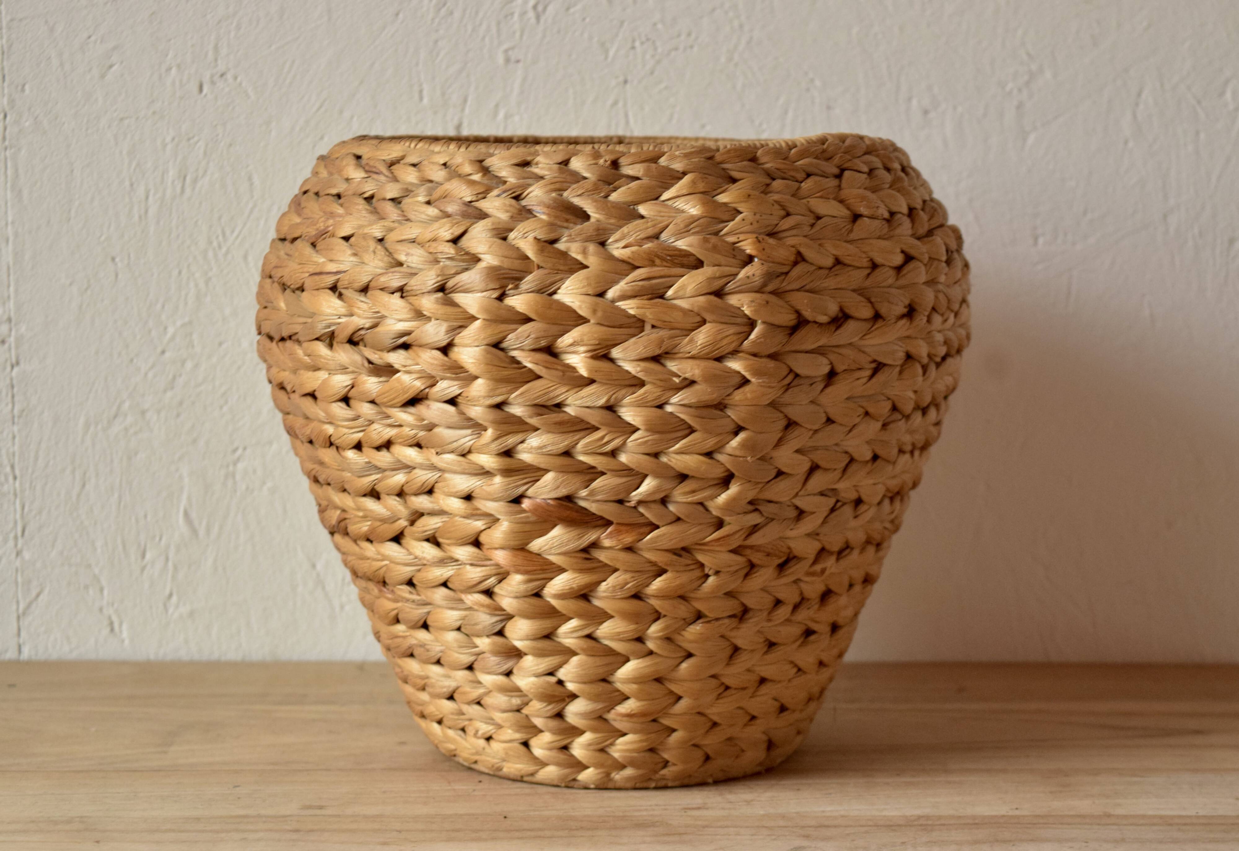 Water hyacinth planter