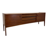 Enfilade Younger scandinave