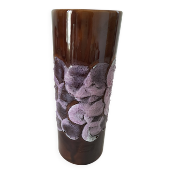 Vintage vase with volcanic glaze in purple – decorative piece from the 60s–70s.