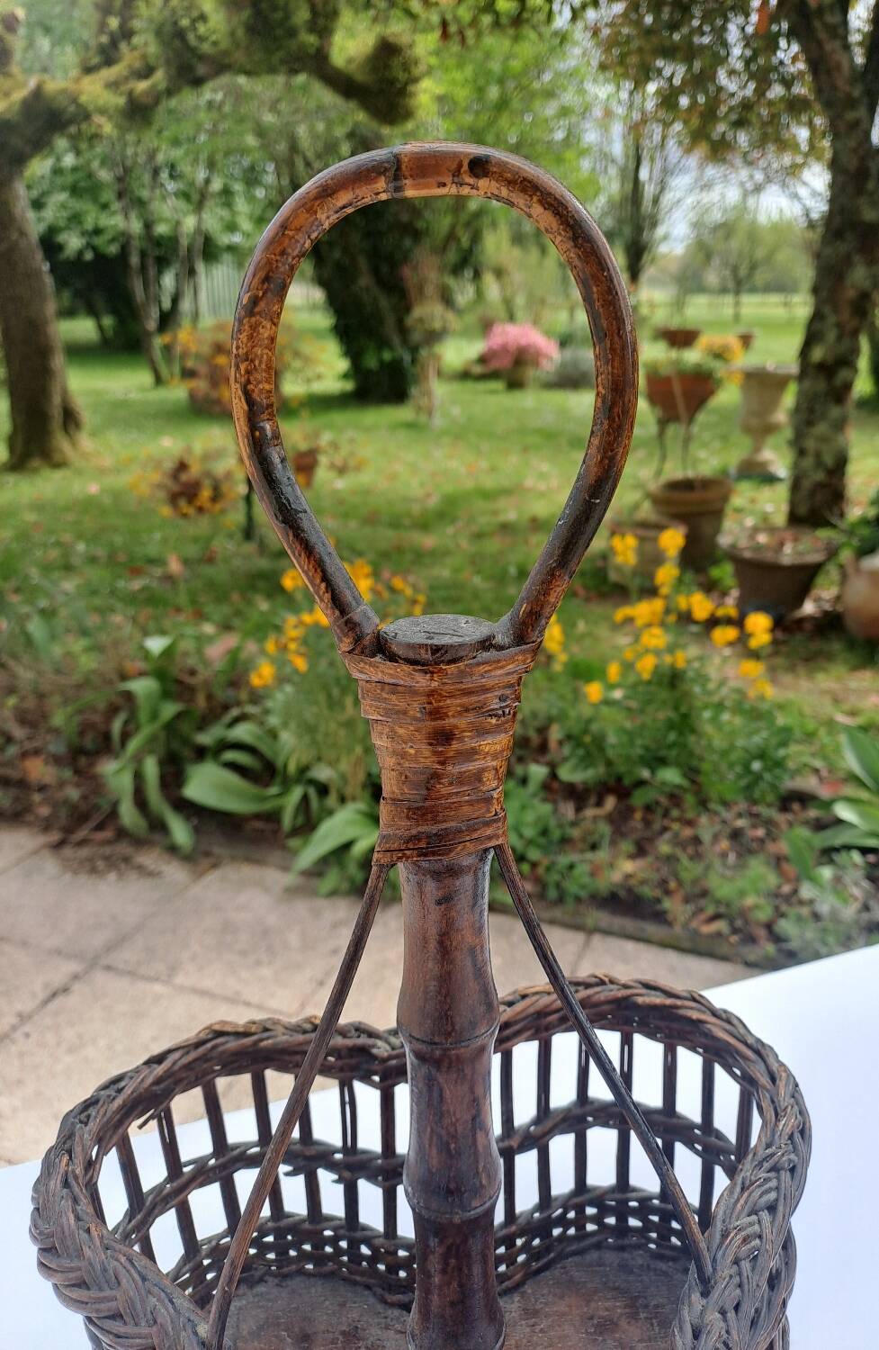 Porte-bouteilles en osier Vintage