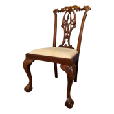 Chaise en acajou massif de style Chippendale