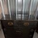 Buffet ancien chinois. 2 tiroirs + 2 portes.